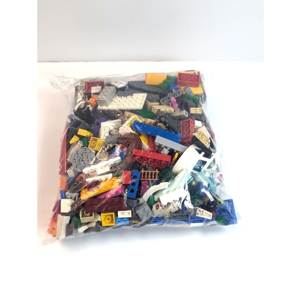 LEGO Bulk Lot of 2kg 4.40 Pounds Bricks Parts and Pieces Assorted